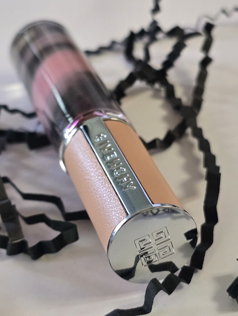 Givenchy Rose Perfecto Liquid Balm 011 Black Pink Full Size - Picture 2 of 4